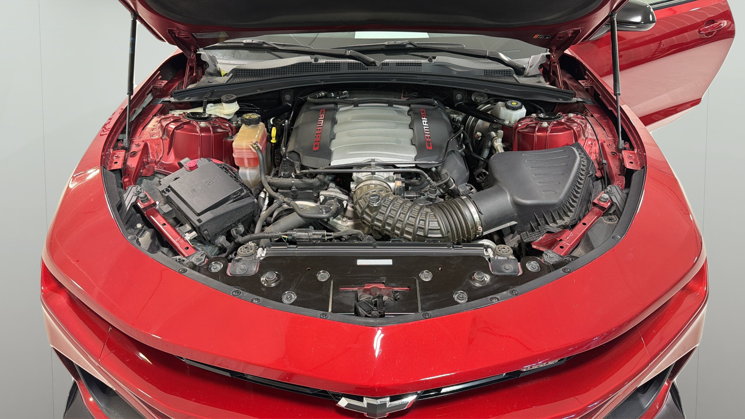 Used 2023 Chevrolet Camaro SS RWD image 26