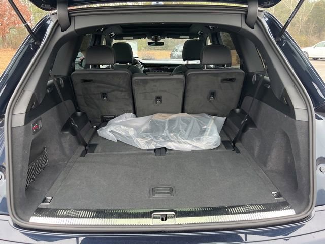 Used 2025 Audi Q7 2.0T Premium w/ Convenience Plus Package image 35