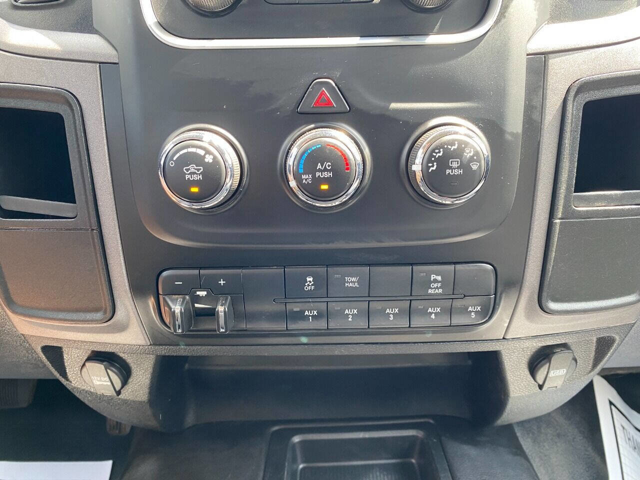 Used 2018 RAM 2500 Tradesman image 16