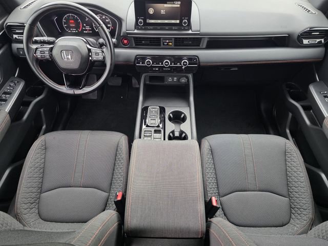 Used 2025 Honda Pilot Sport image 23