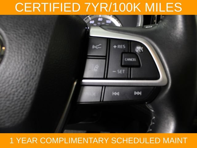 Used 2023 Toyota Highlander XLE AWD/4WD image 21