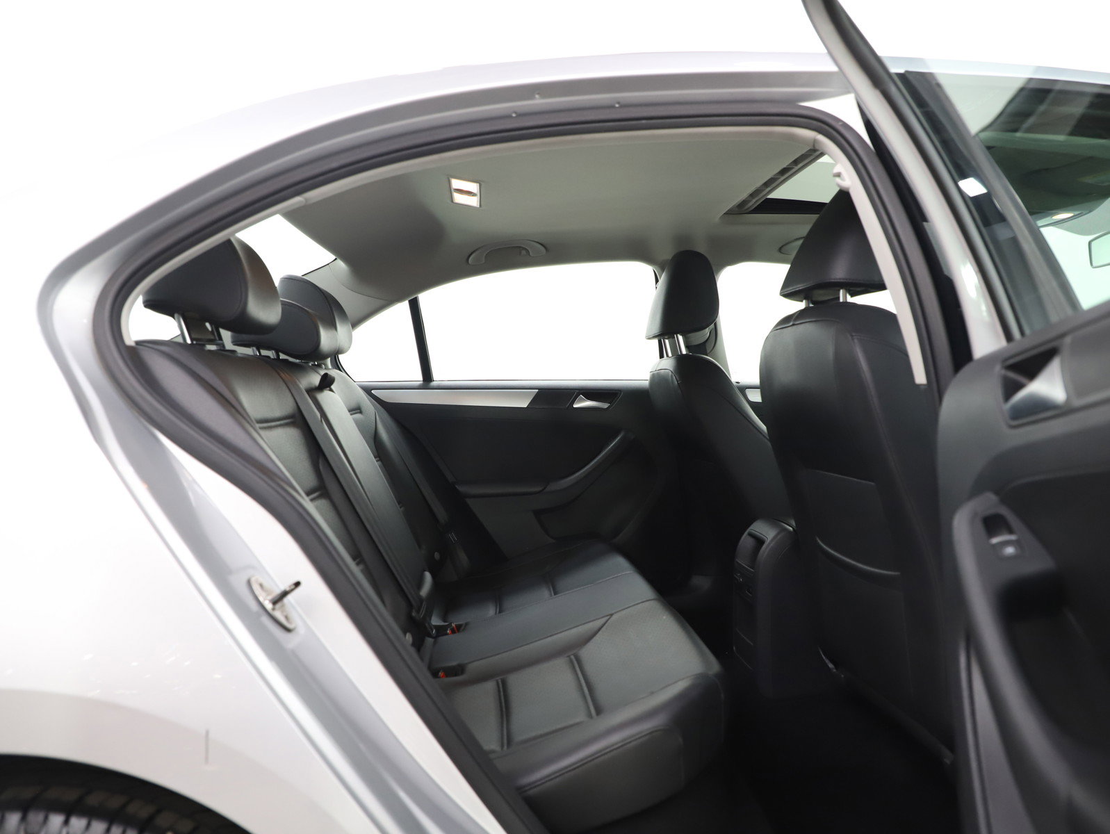 Used 2014 Volkswagen Jetta SE image 12
