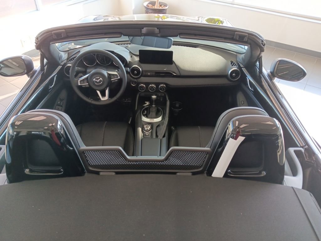 New 2025 MAZDA MX-5 Miata Grand Touring w/ Weather Package image 5