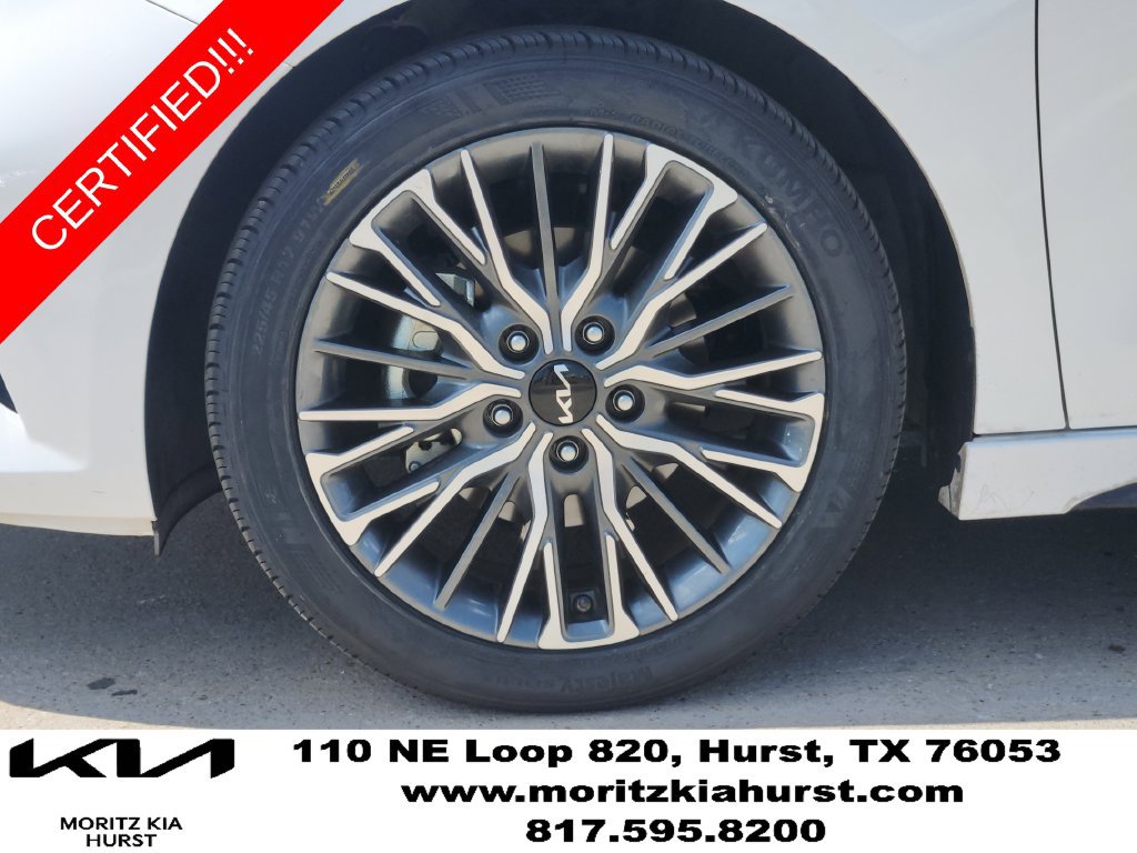 Certified 2023 Kia Forte GT-Line w/ GT-Line Technology Package FWD image 17