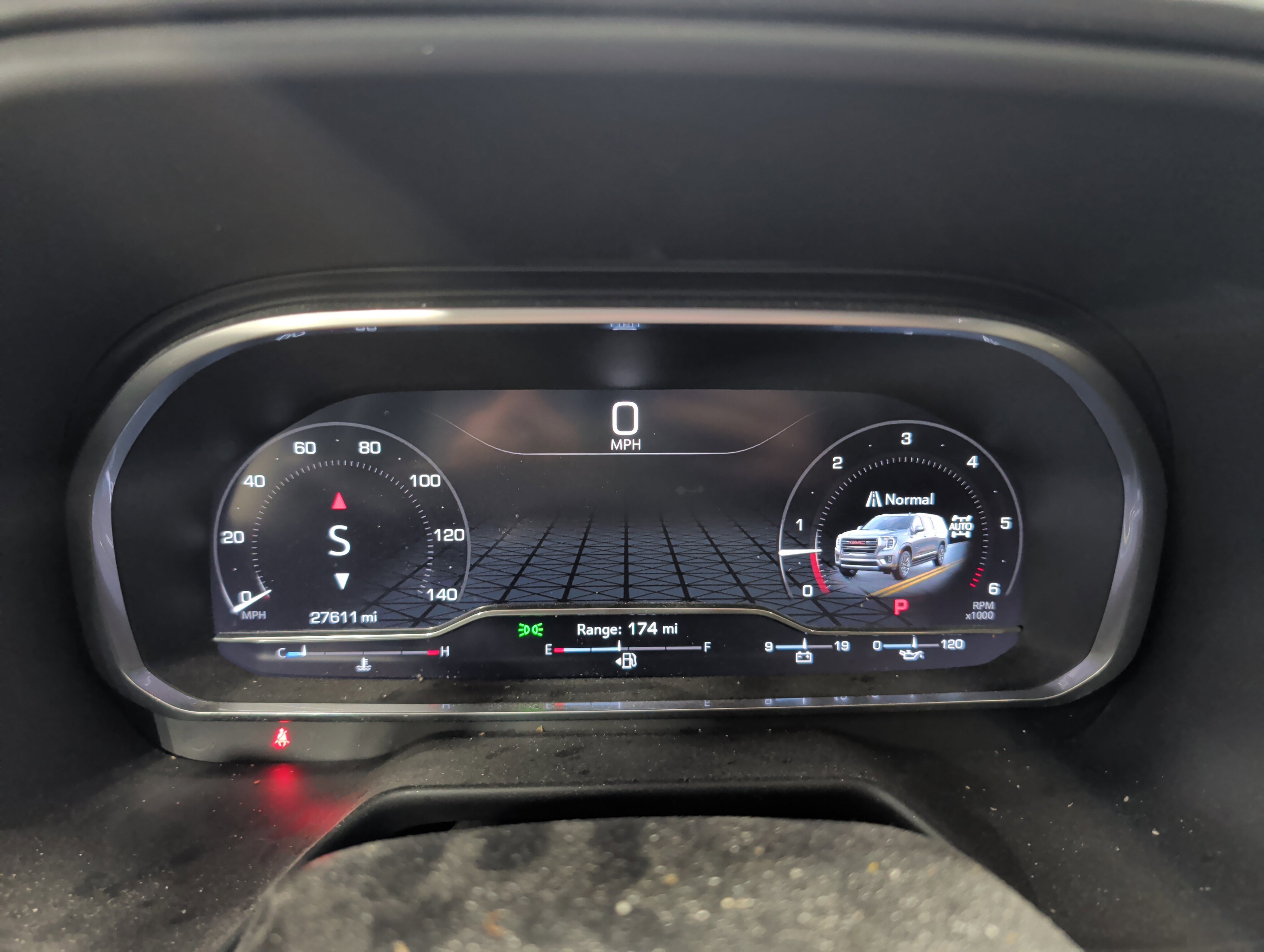 Used 2023 GMC Yukon XL AT4 w/ Technology Package image 10