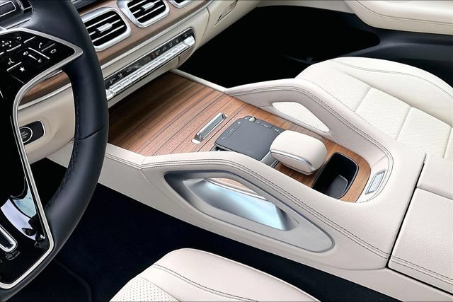 New 2025 Mercedes-Benz GLE 450e 4MATIC image 7