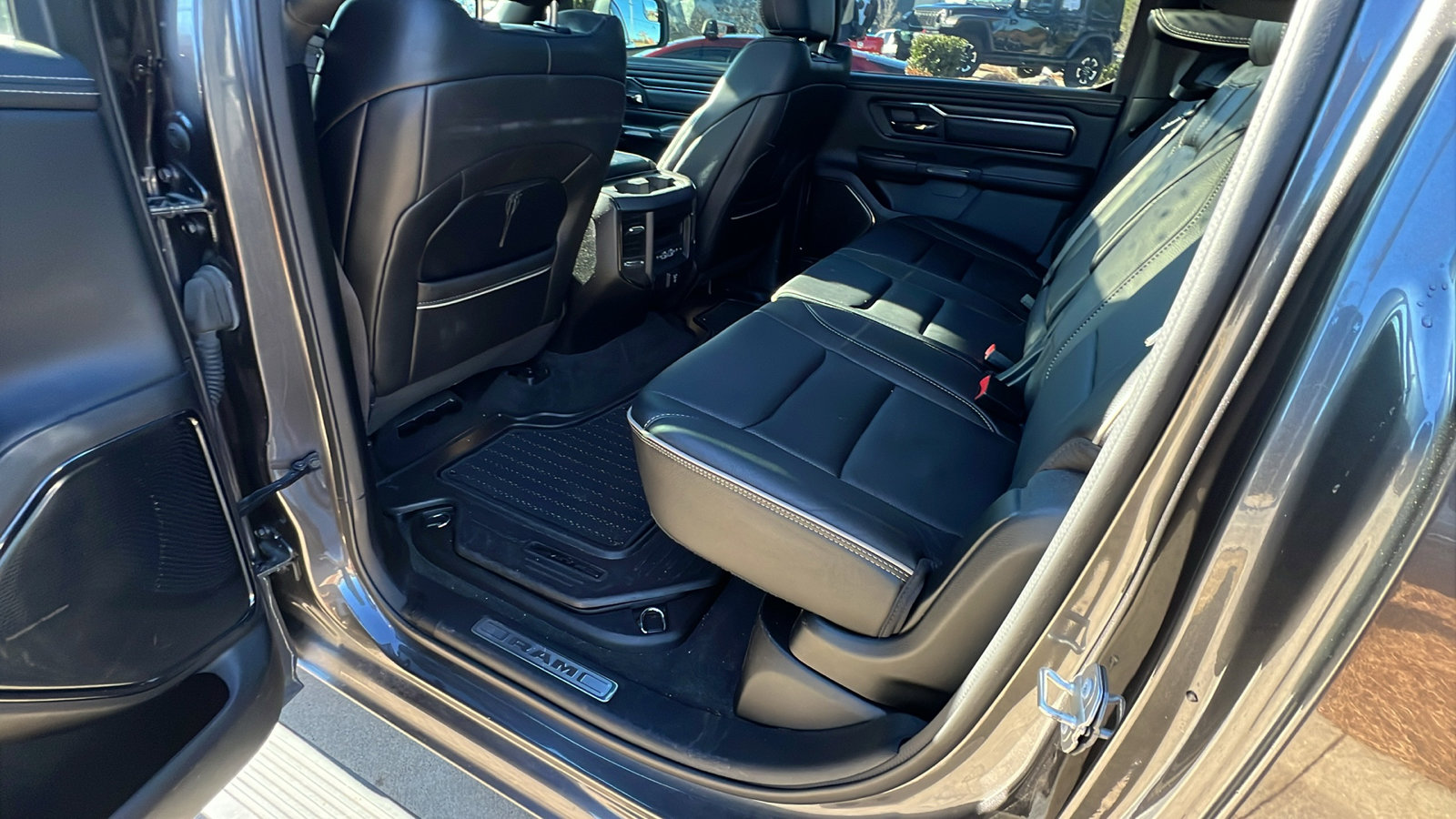 Used 2023 RAM 1500 Limited w/ Night Edition image 23