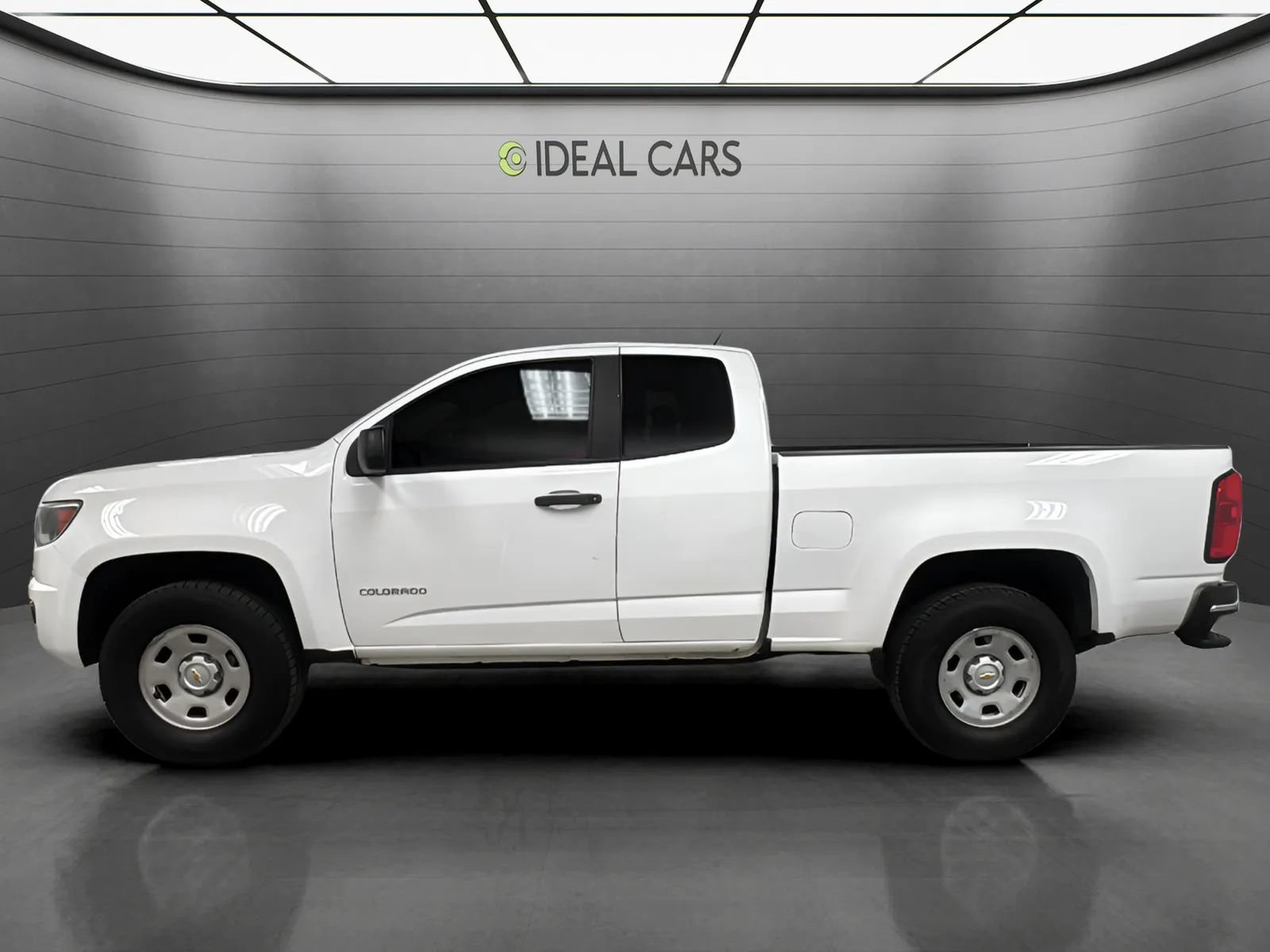 Used 2019 Chevrolet Colorado W/T w/ WT Convenience Package RWD image 8