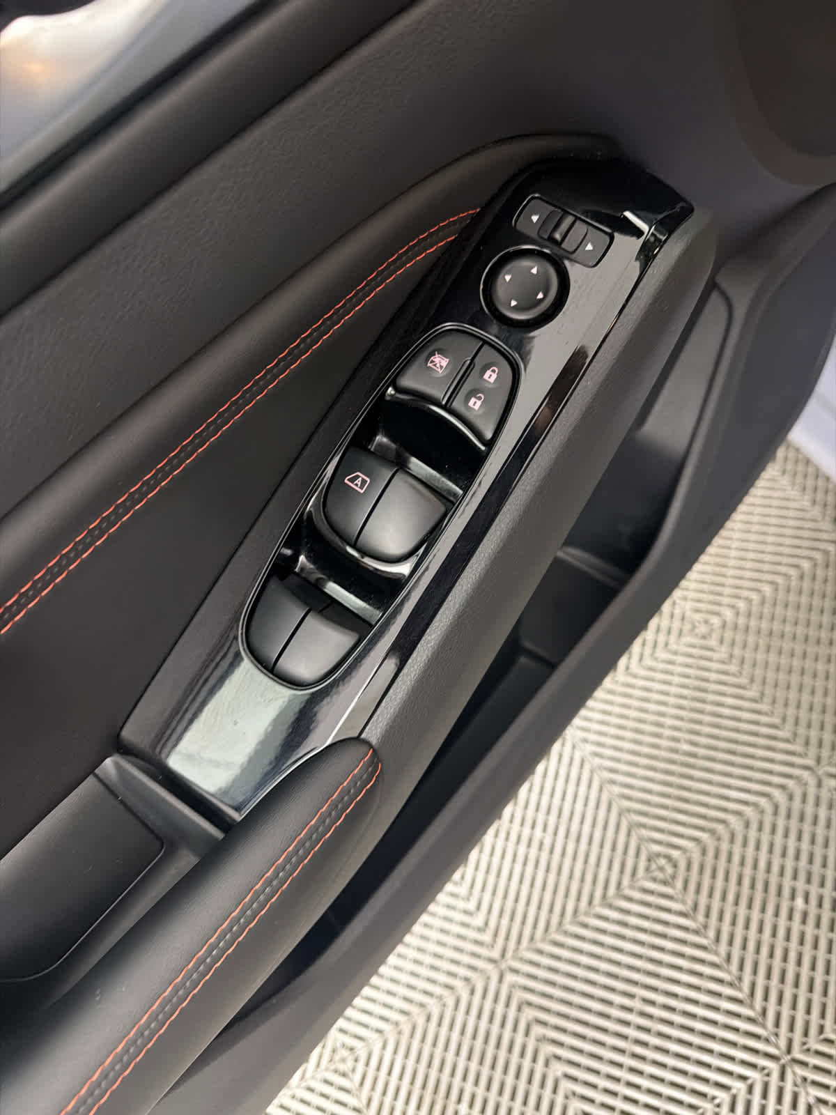 Certified 2023 Nissan Altima 2.5 SR FWD image 22