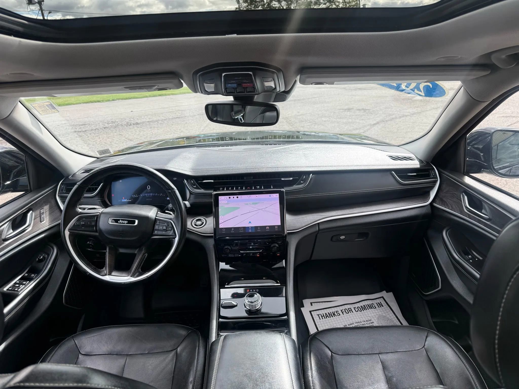 Used 2022 Jeep Grand Cherokee L Limited w/ Black Appearance Package image 2