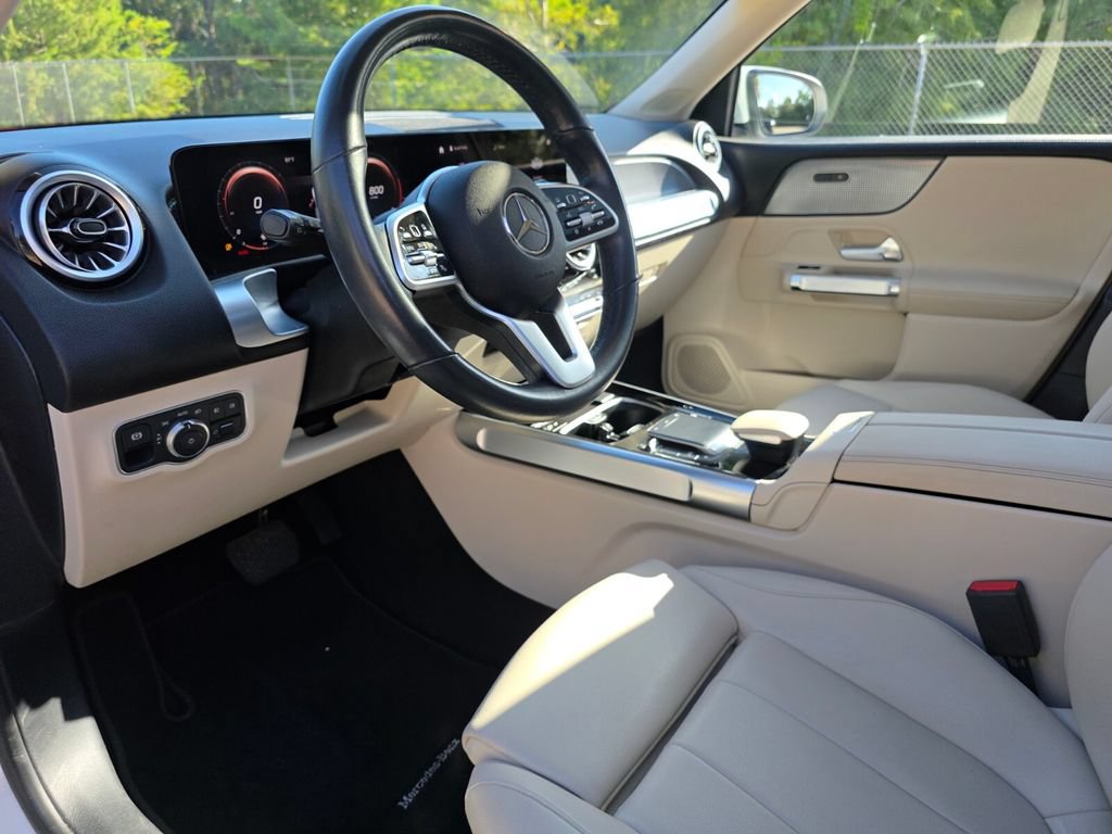 Used 2022 Mercedes-Benz GLB 250 image 26