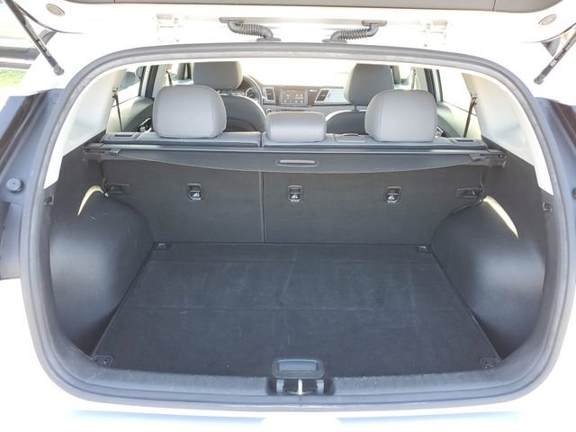 Used 2019 Kia Niro EX image 6