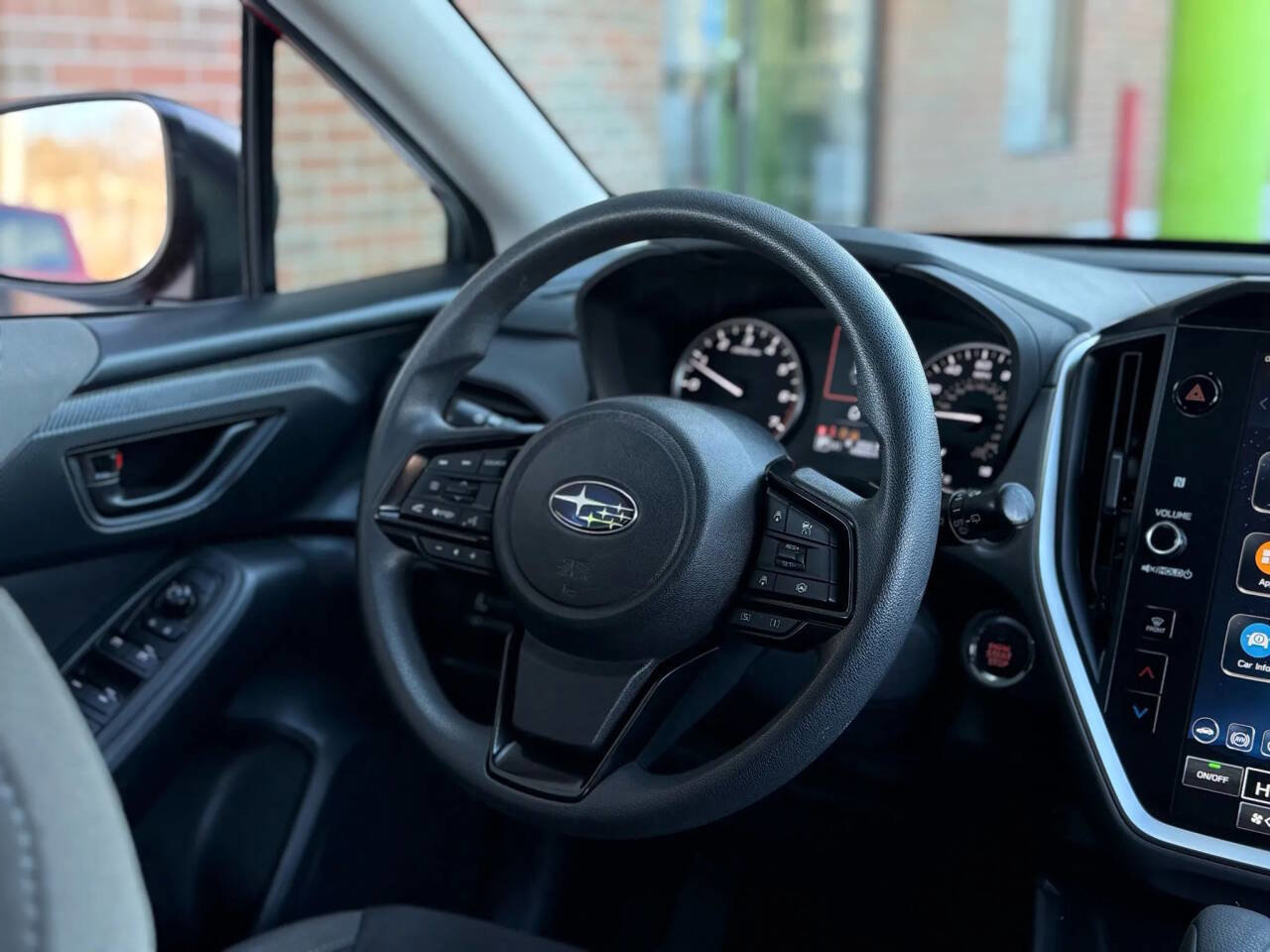 Used 2025 Subaru Crosstrek 2.0i Premium image 27