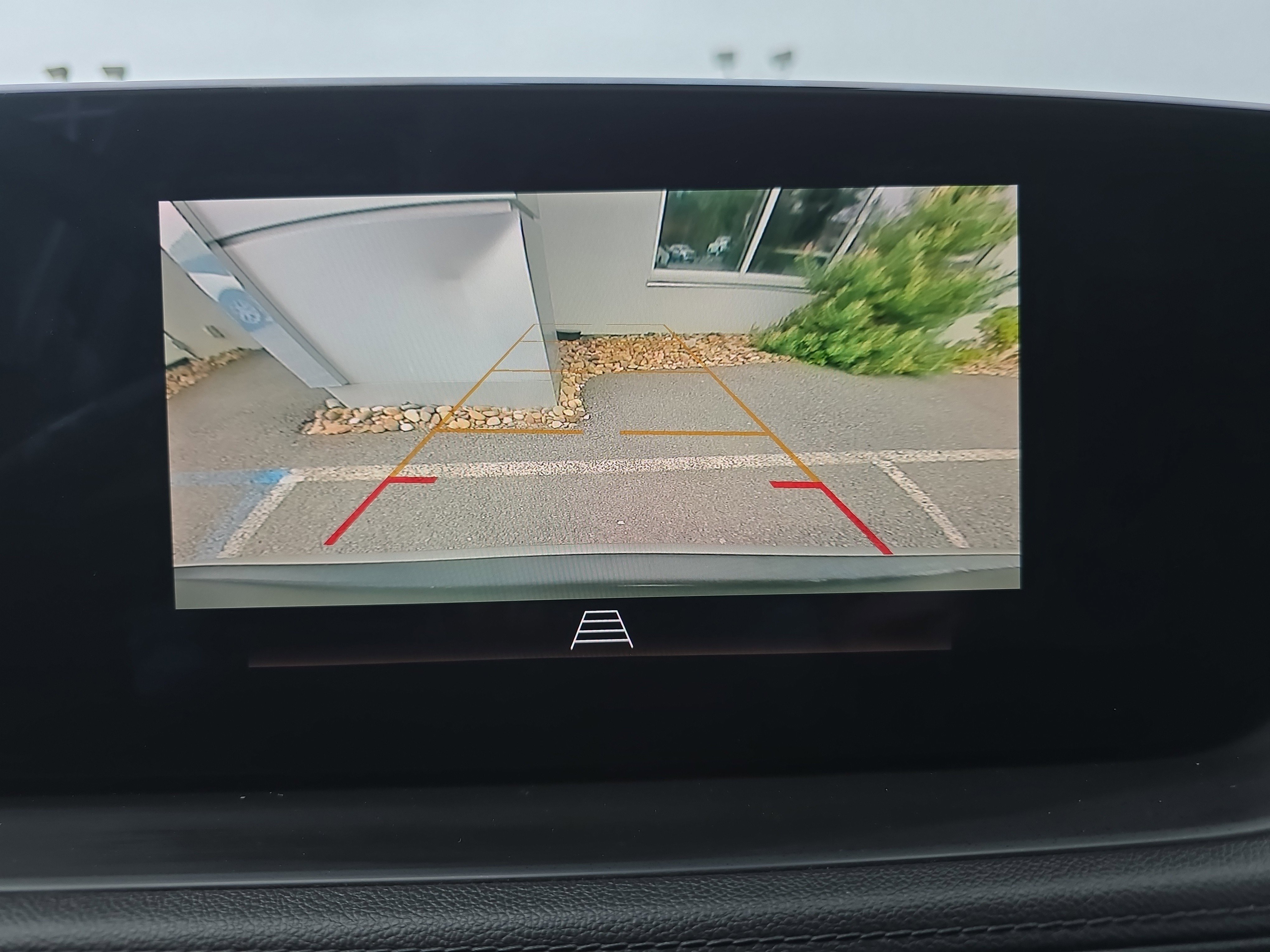 Used 2024 Buick Encore GX Preferred FWD image 28