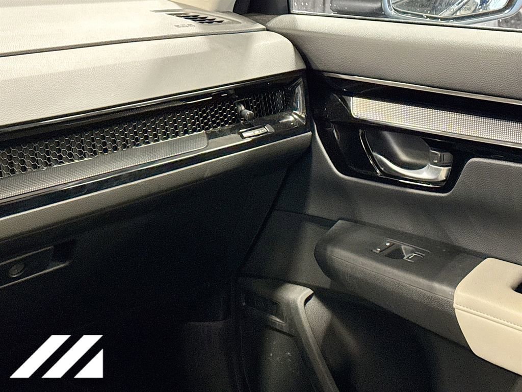 Used 2025 Honda CR-V EX-L image 23