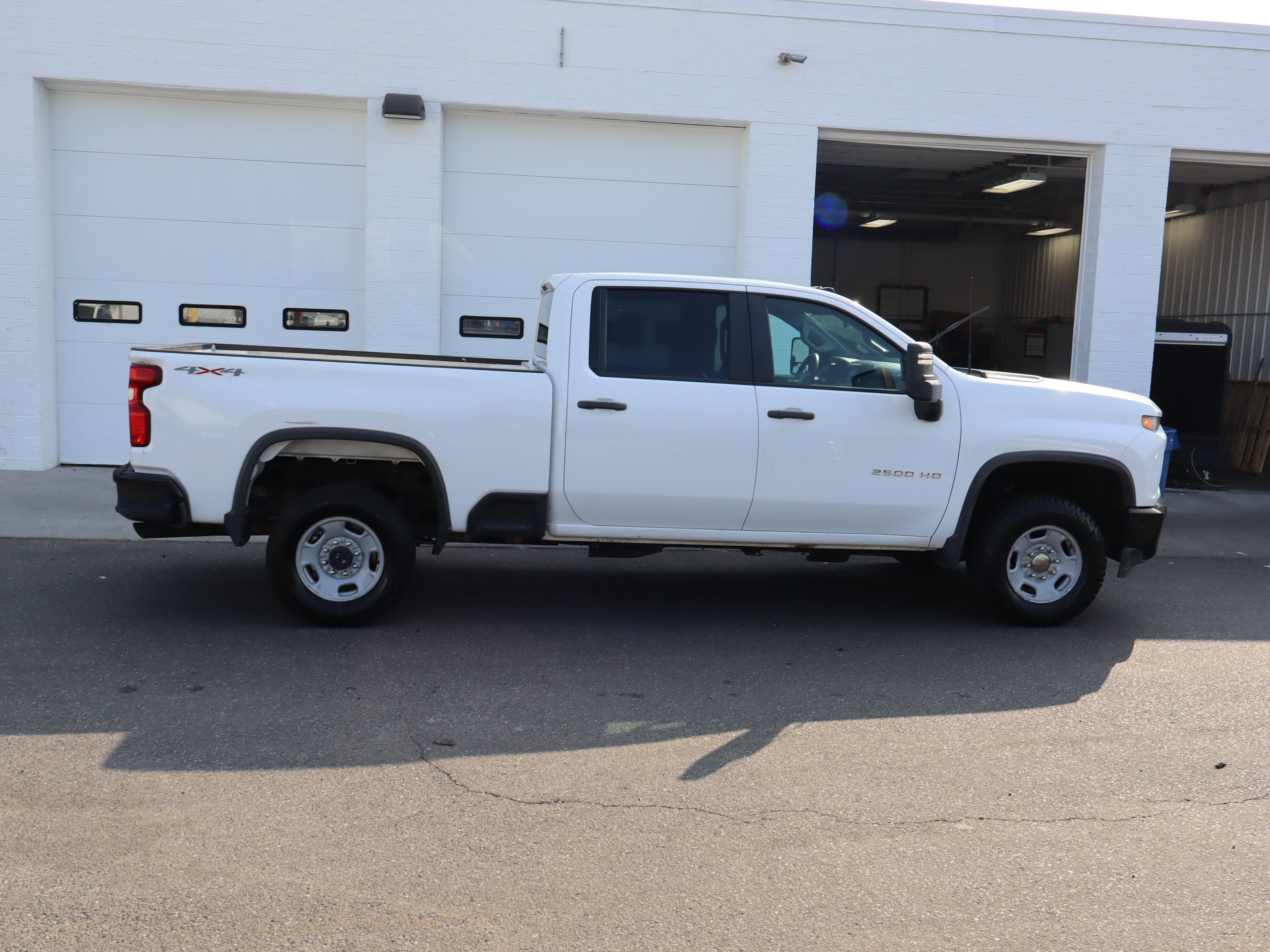 Used 2022 Chevrolet Silverado 2500 Custom w/ Custom Value Package AWD/4WD image 12