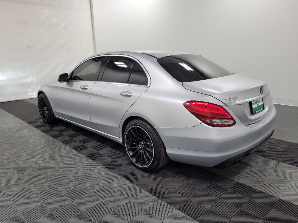 Used 2015 Mercedes-Benz C 300 Sedan image 3