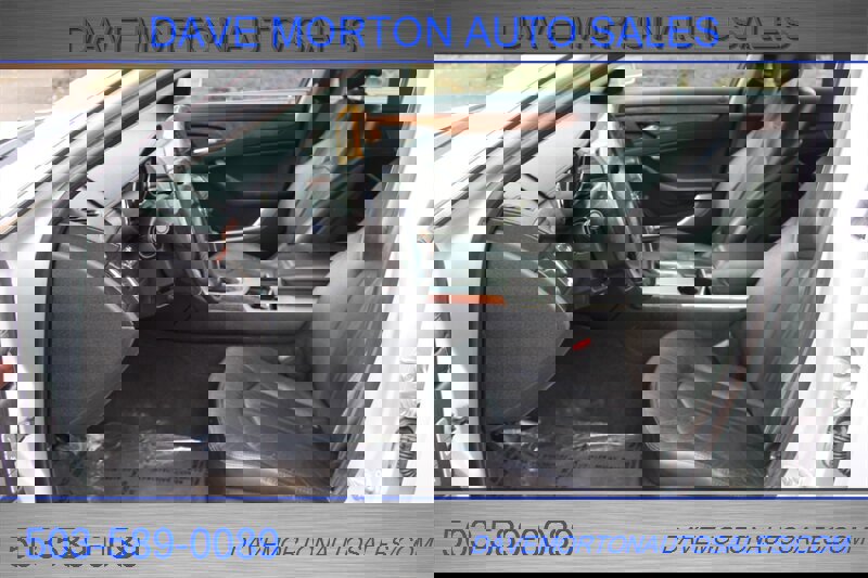 Used 2011 Cadillac CTS Luxury image 10