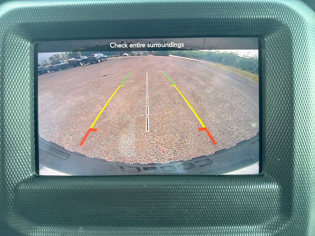 Used 2018 Jeep Wrangler Unlimited Sahara AWD/4WD image 25