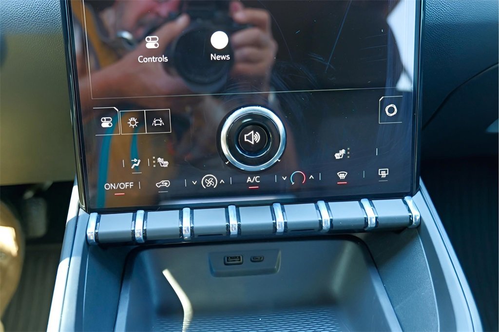 New 2026 GMC Terrain Elevation w/ Technology Package II image 16