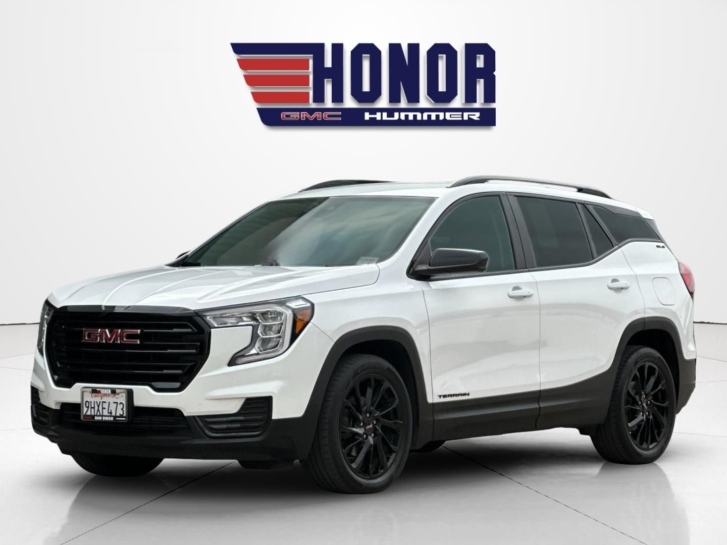 Used 2023 GMC Terrain SLE w/ Driver Convenience Package FWD image 8