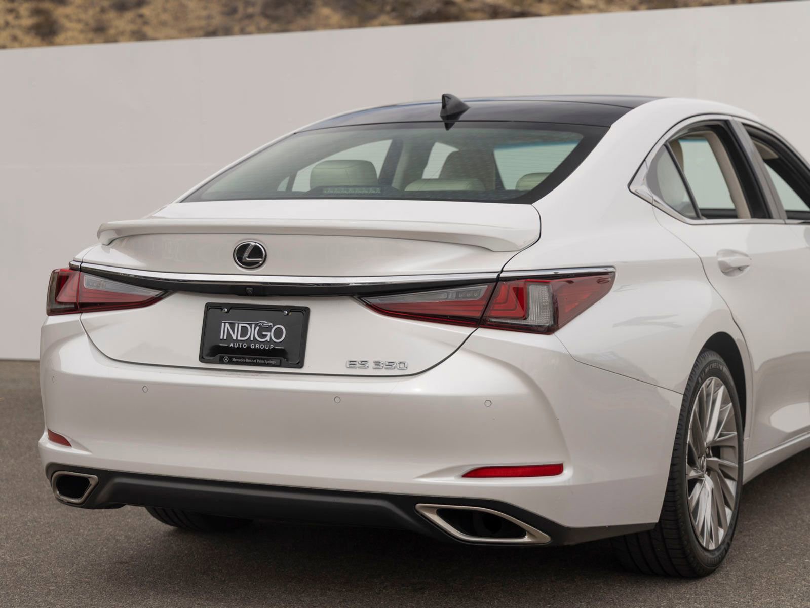 Used 2022 Lexus ES 350 w/ Accessory Package 2 FWD image 11
