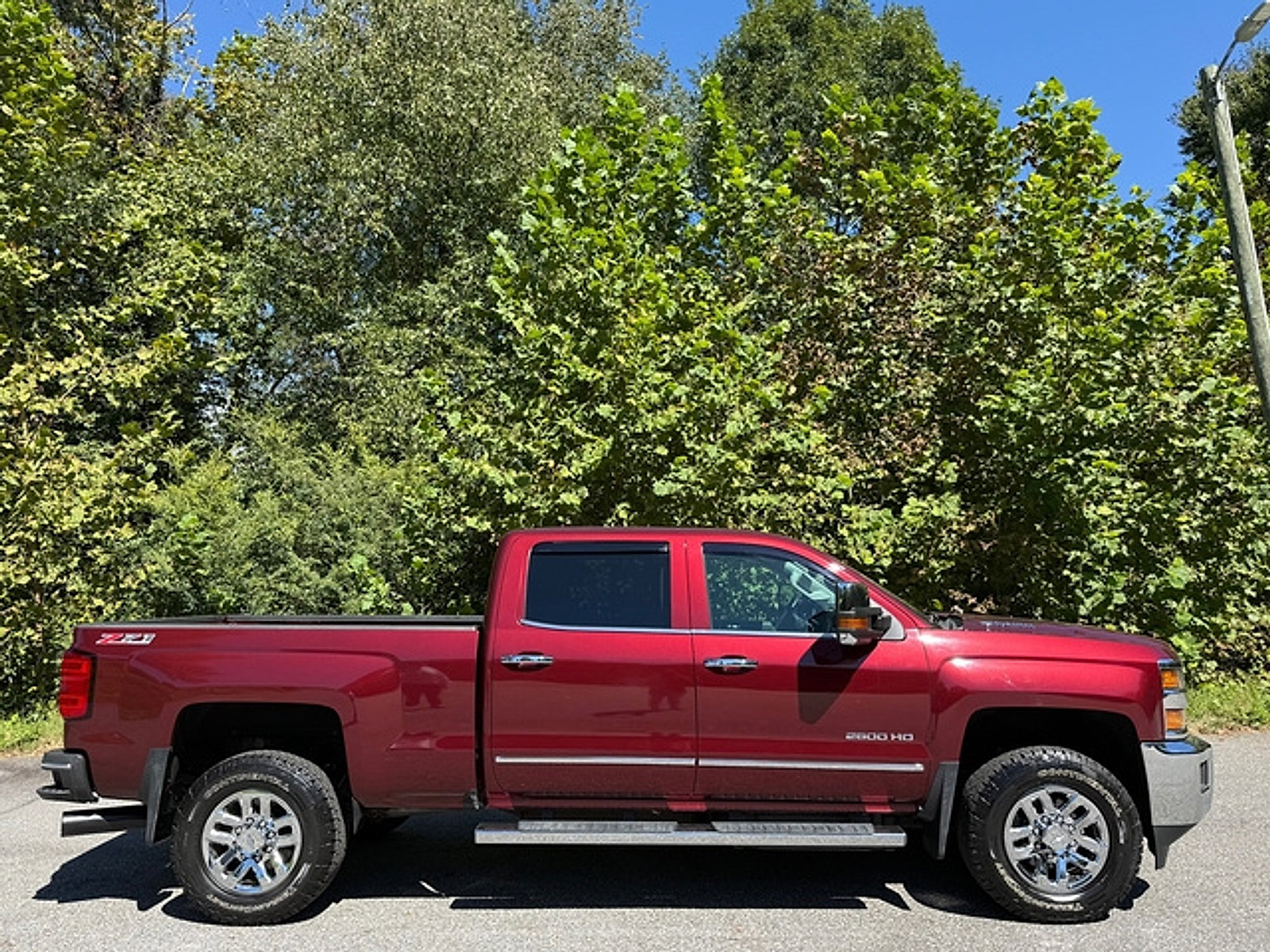Used 2016 Chevrolet Silverado 2500 LTZ w/ Duramax Plus Package AWD/4WD image 5