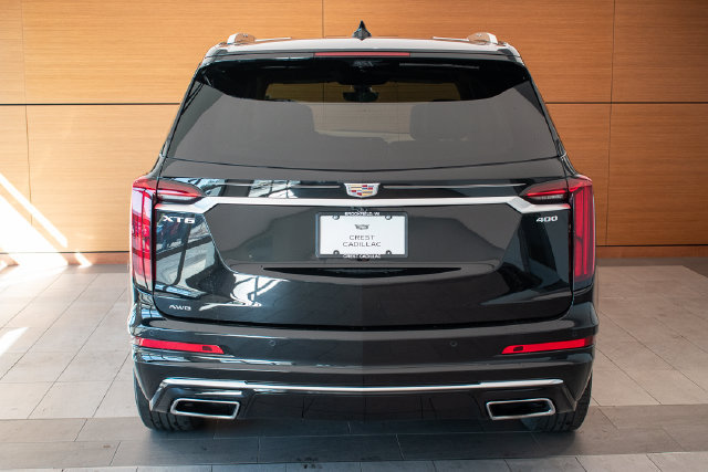 Used 2024 Cadillac XT6 Premium Luxury w/ Platinum Package AWD/4WD image 7
