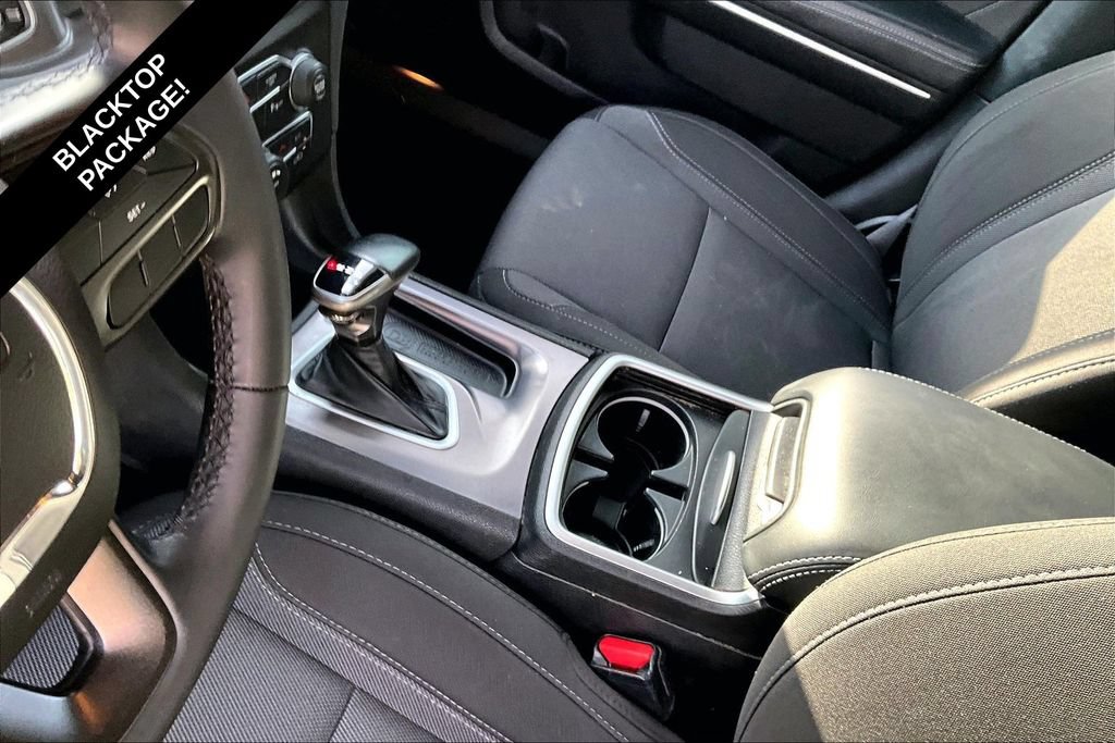 Used 2022 Dodge Charger SXT RWD image 17