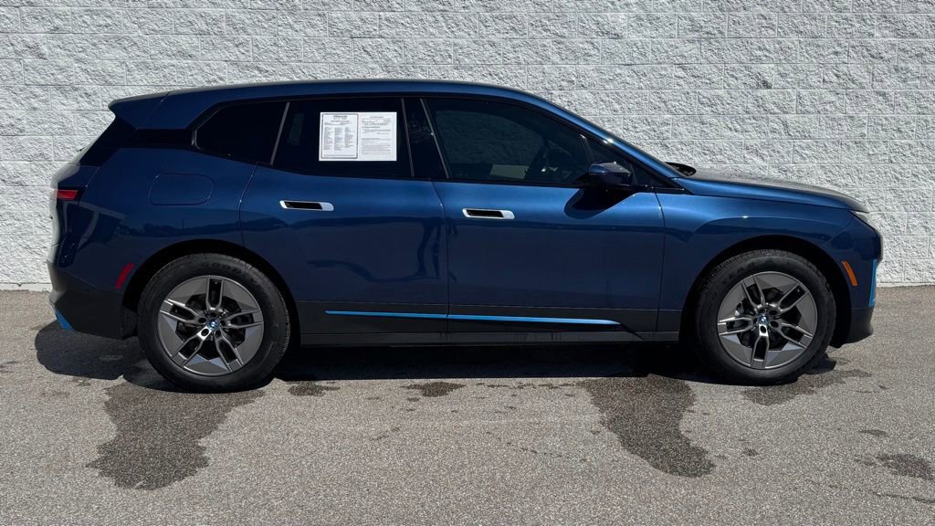 Used 2023 BMW iX xDrive50 w/ BMW I Signature Blue Package AWD/4WD image 2
