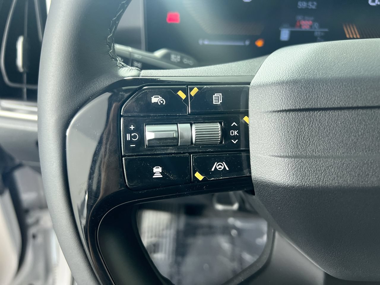 New 2026 Kia Sorento LX FWD image 16
