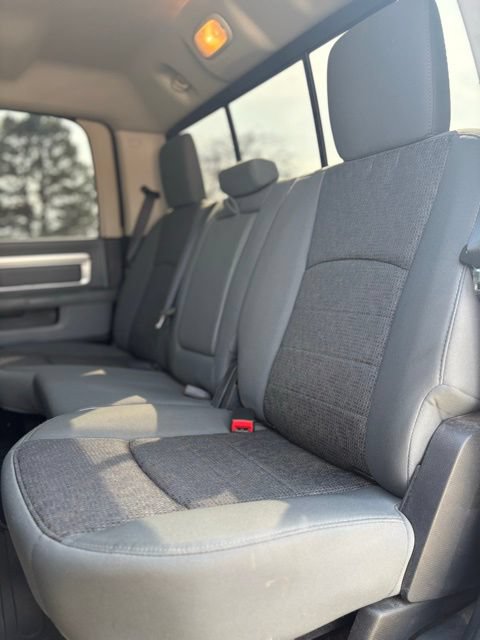 Used 2014 RAM 1500 Classic SLT AWD/4WD image 30