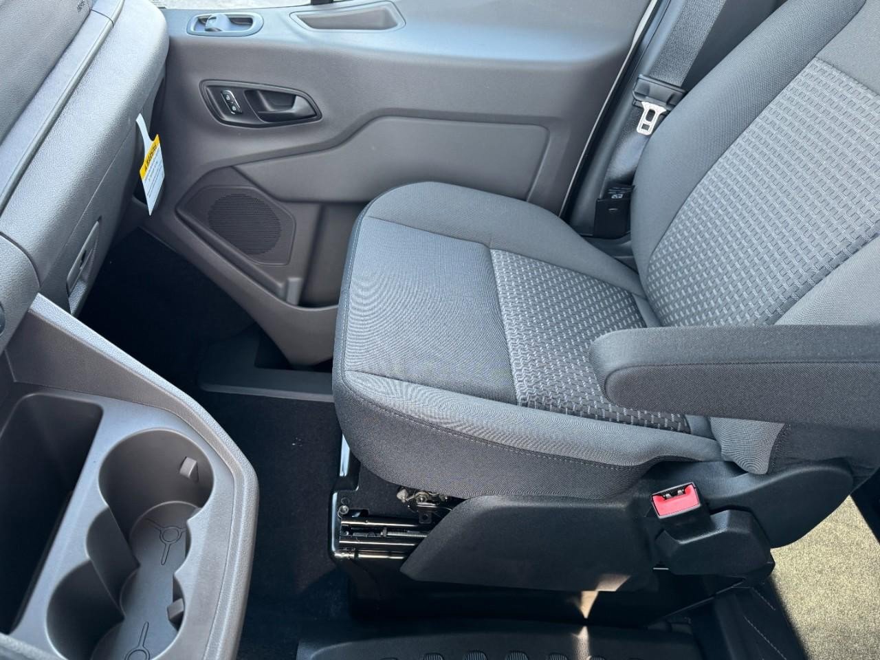 Used 2024 Ford Transit 350 XLT image 12