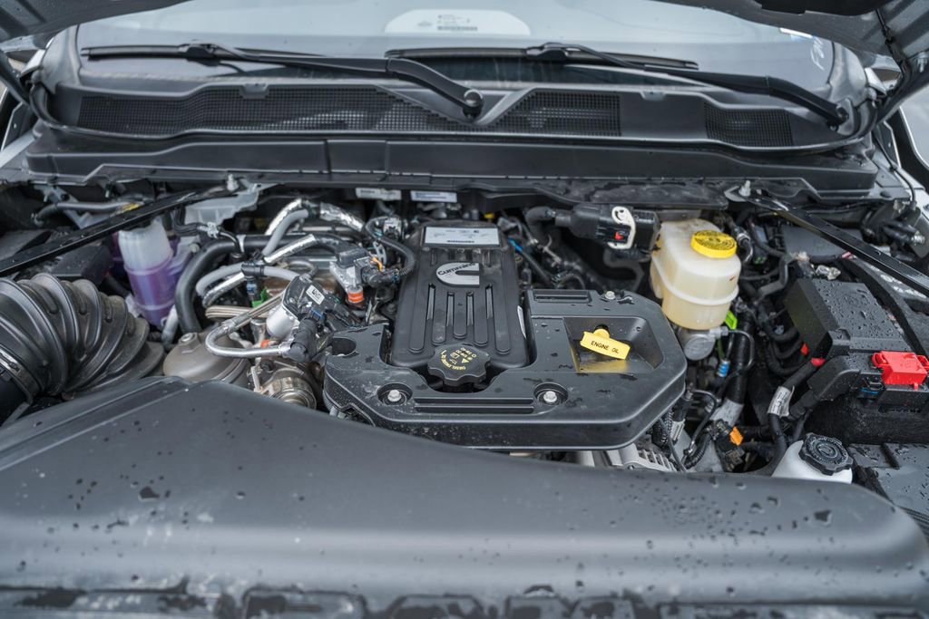 New 2026 RAM 2500 Laramie AWD/4WD image 26