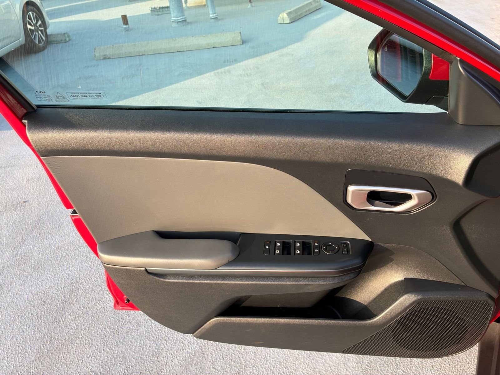 Used 2025 Kia K4 LXS image 18