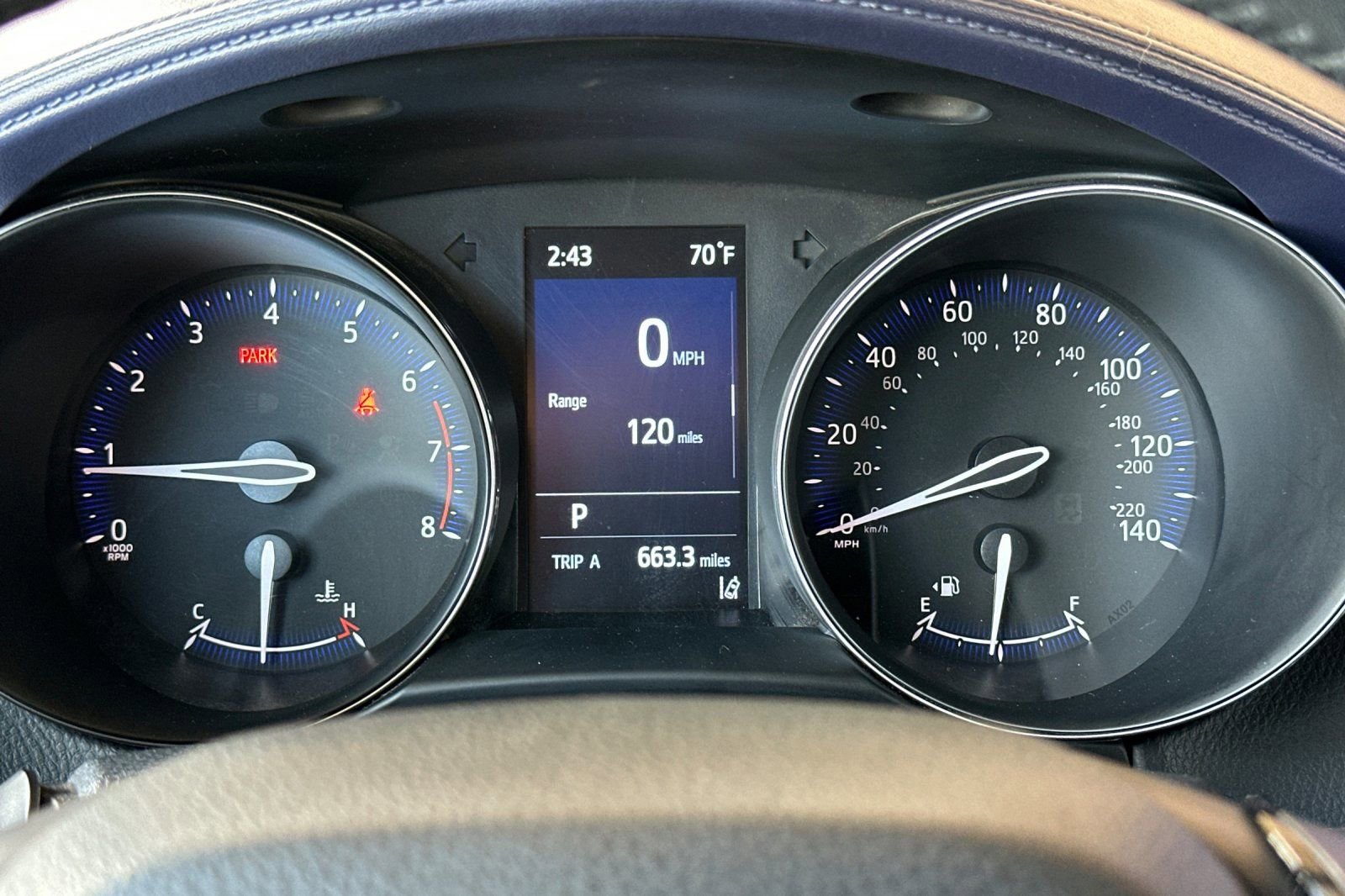 Used 2022 Toyota C-HR XLE FWD image 24