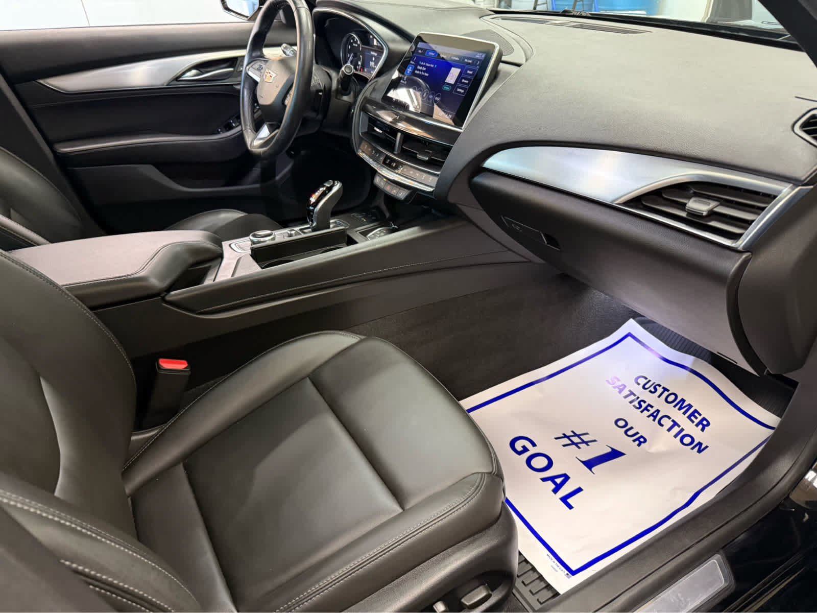 Used 2024 Cadillac CT5 Luxury w/ Sun And Sound Package AWD/4WD image 30