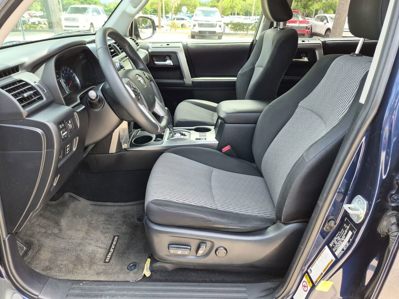 Used 2017 Toyota 4Runner SR5 RWD image 18