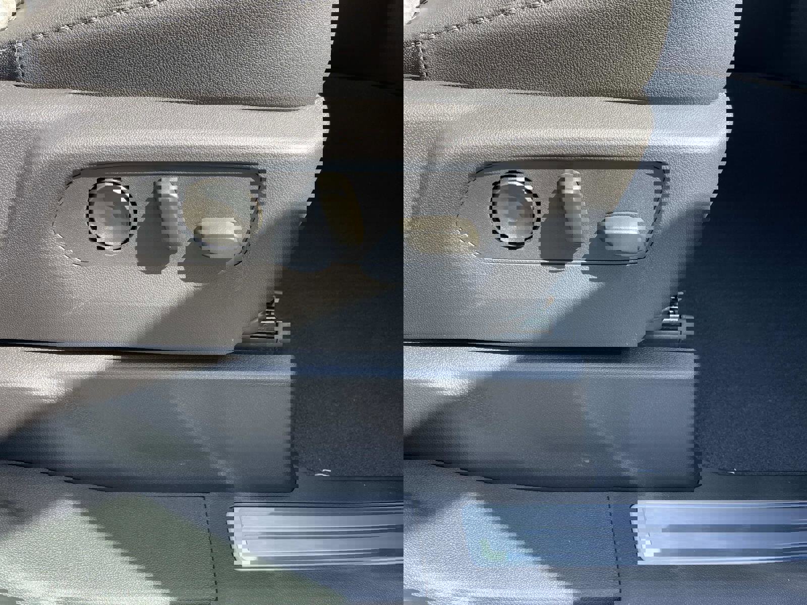 New 2026 GMC Sierra 1500 SLT w/ SLT Premium Plus Package image 29