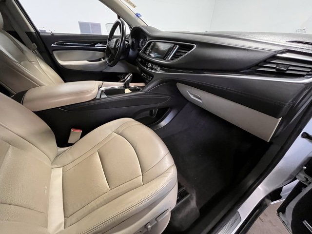 Used 2019 Buick Enclave Premium w/ Experience Buick Package image 10
