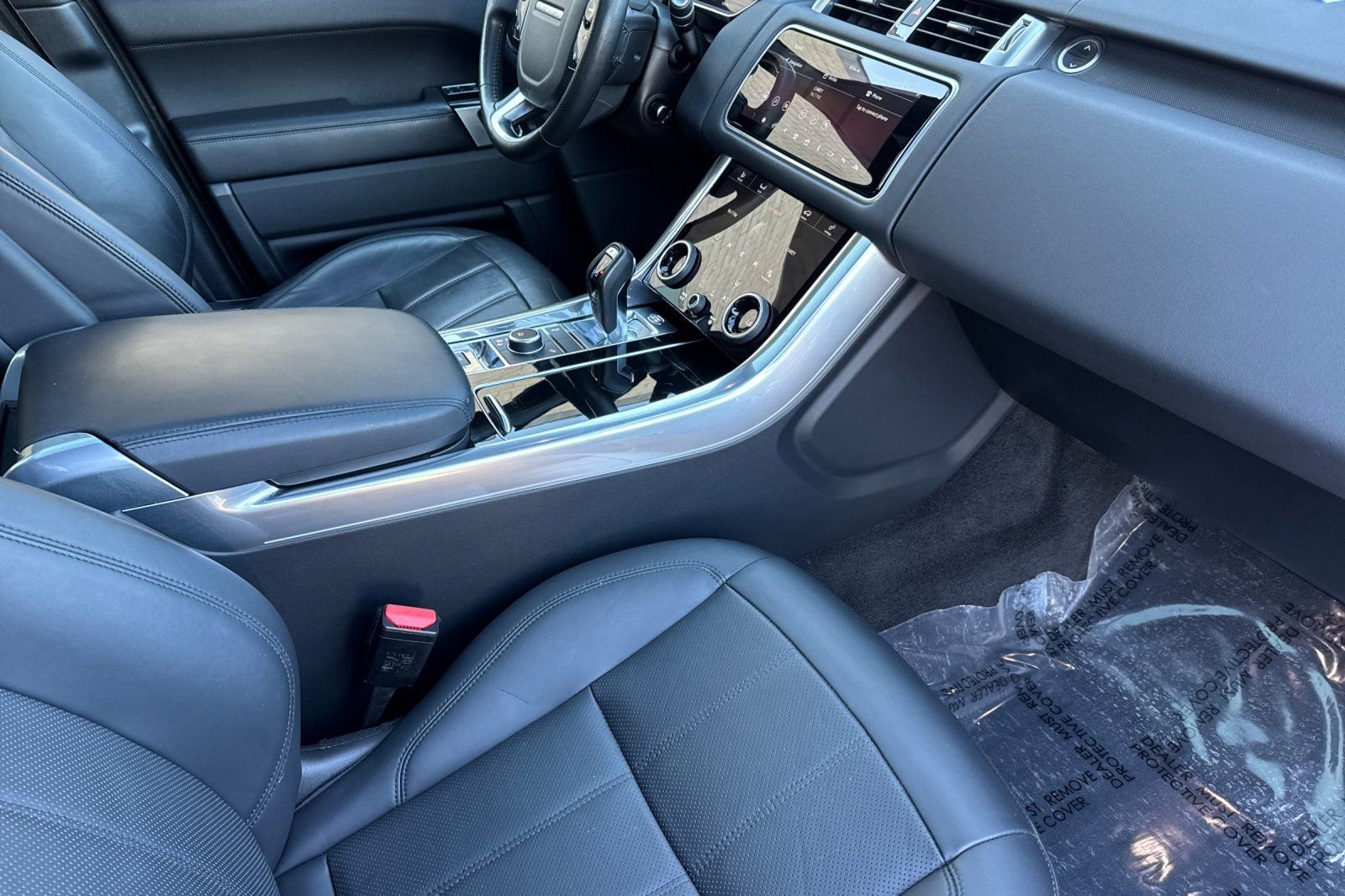 Used 2019 Land Rover Range Rover Sport HSE image 17