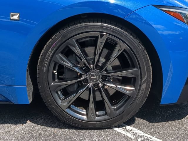 Used 2022 Lexus IS 350 F Sport RWD image 11