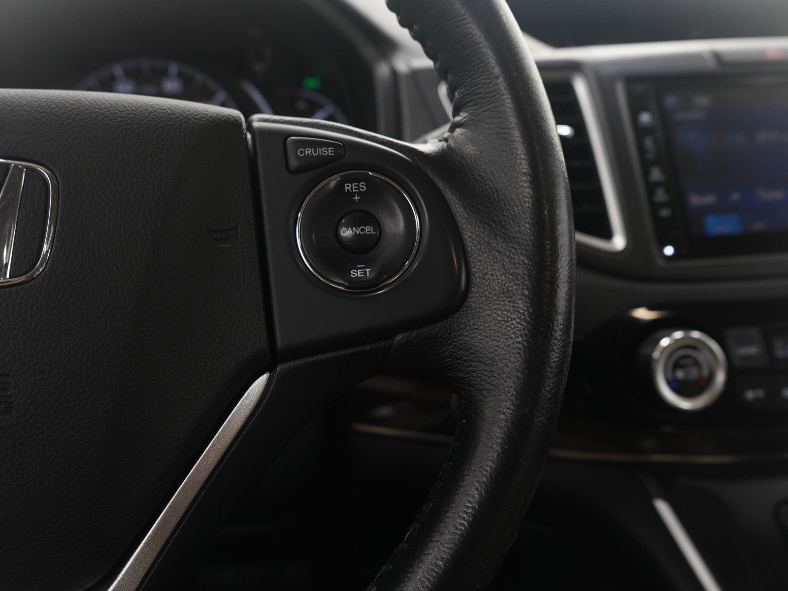 Used 2015 Honda CR-V EX-L image 26