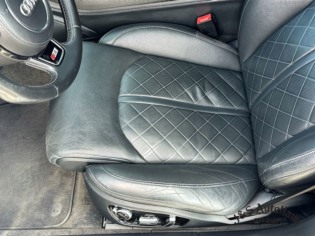 Used 2016 Audi S8 Plus image 25