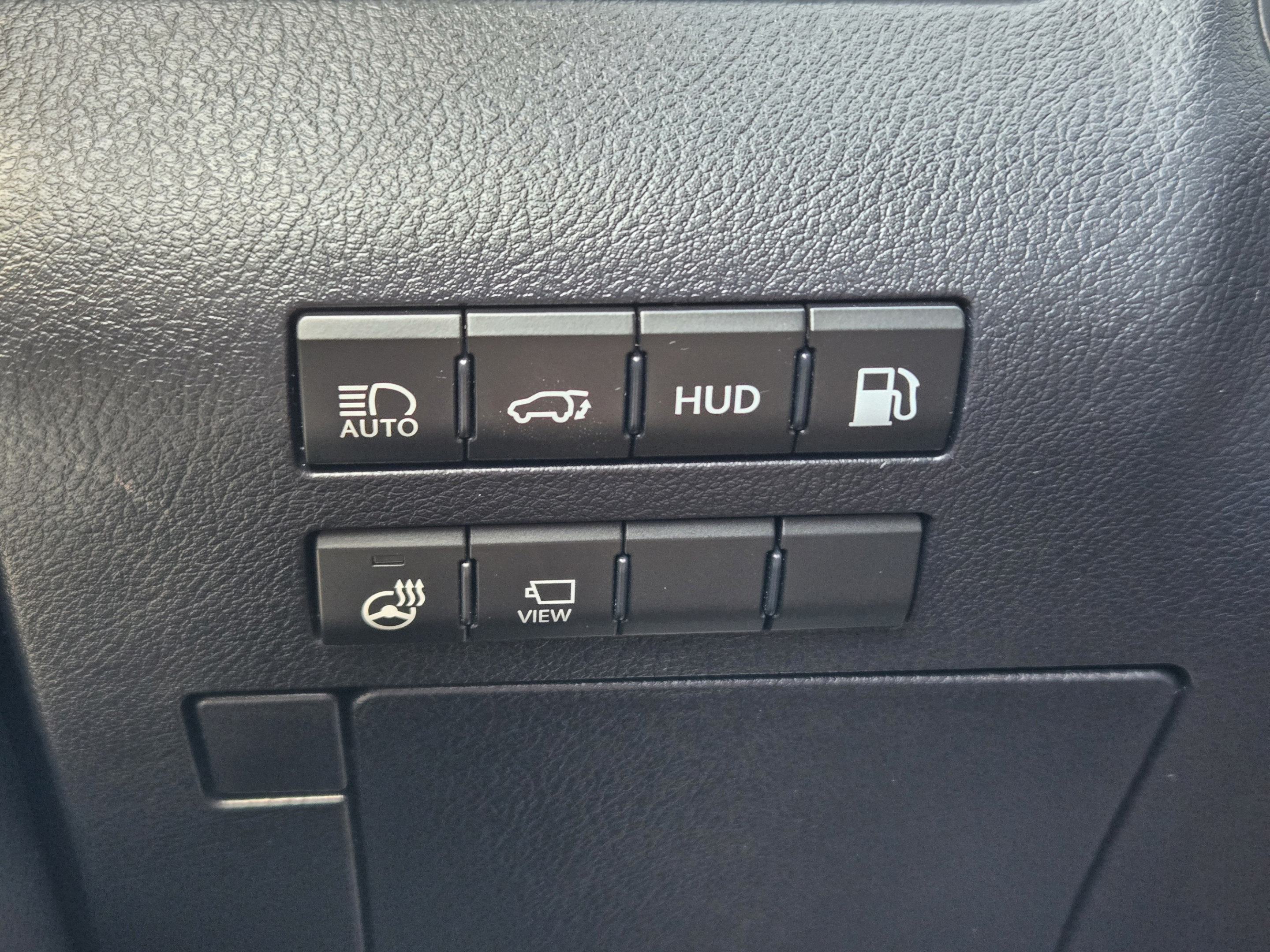 Used 2022 Lexus RX 450hL Luxury w/ Cold Area Package (CK) AWD/4WD image 20