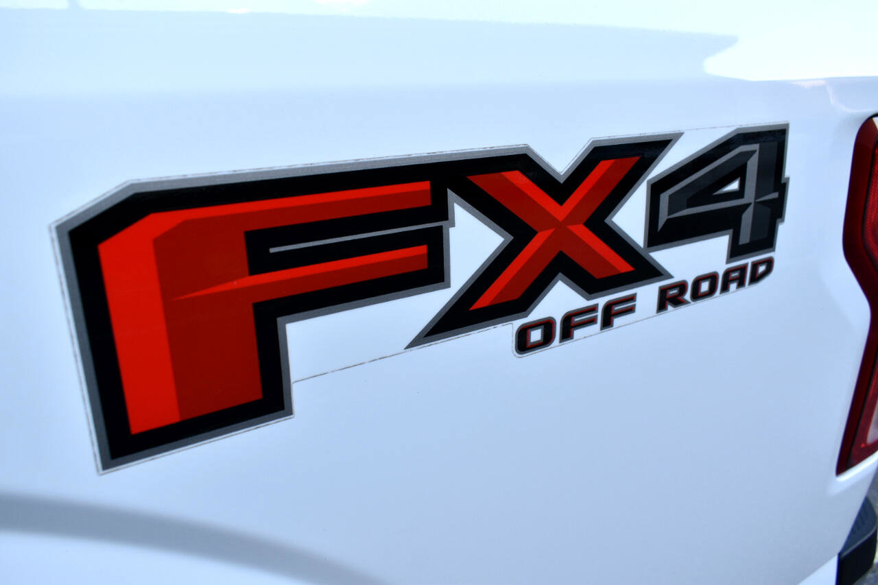 Used 2015 Ford F150 Lariat image 46