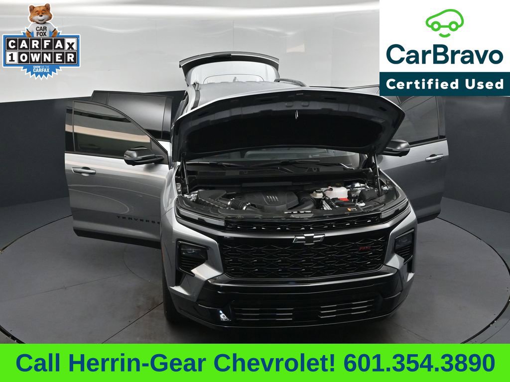 Certified 2026 Chevrolet Traverse RS w/ LPO, Floor Liner Package FWD image 52