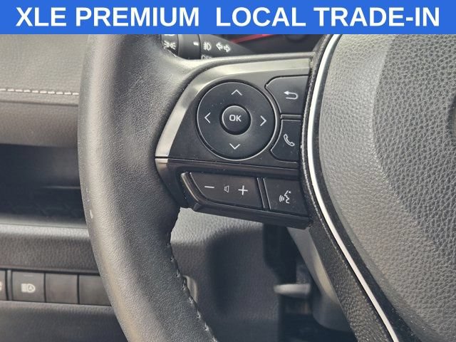 Used 2019 Toyota RAV4 XLE Premium FWD image 28