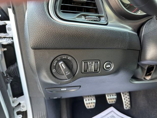 Used 2022 Dodge Challenger R/T w/ Blacktop Package image 19