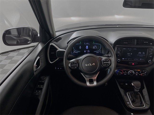 Used 2024 Kia Soul LX w/ Option Group 015 image 21